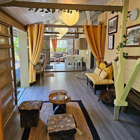 Faaora Lodge, Little Paradise Haapiti Eksteriør bilde